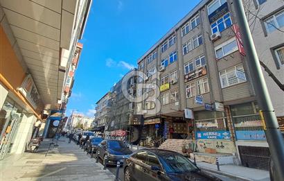 avcılar merkezde, erdal iş merkezinde satılık ofis.