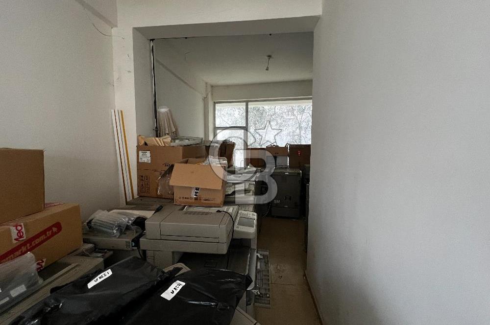 STADYUM KARŞISI 90M2 VE 60 M2 DEPOLU SATILIK DÜKKAN