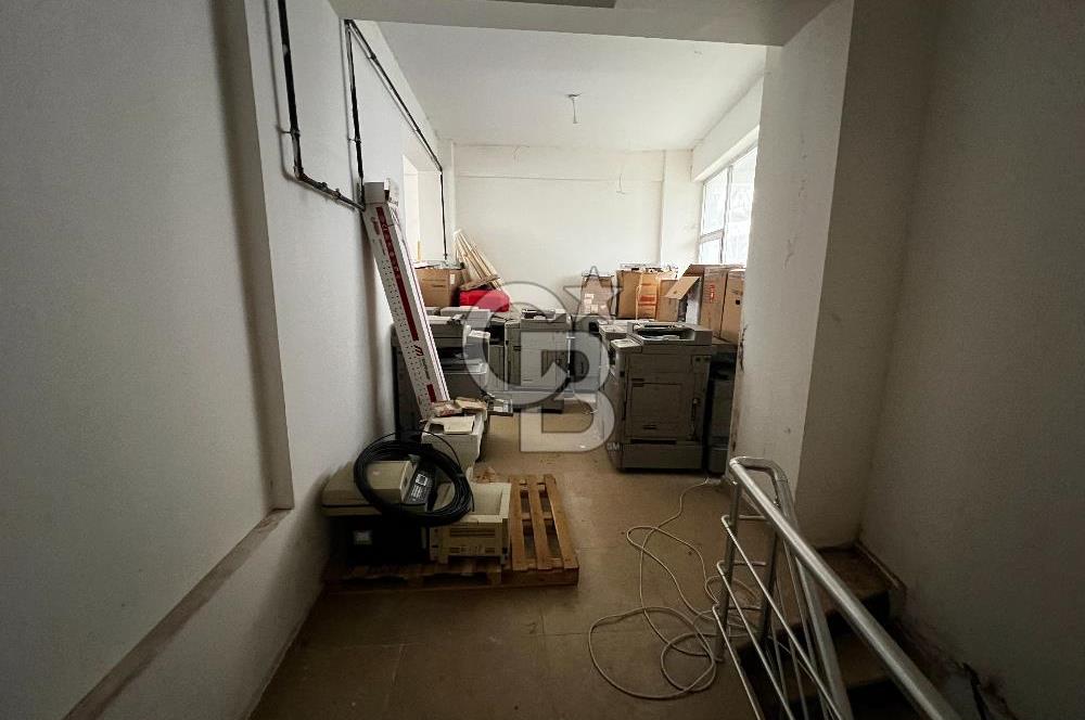 STADYUM KARŞISI 90M2 VE 60 M2 DEPOLU SATILIK DÜKKAN