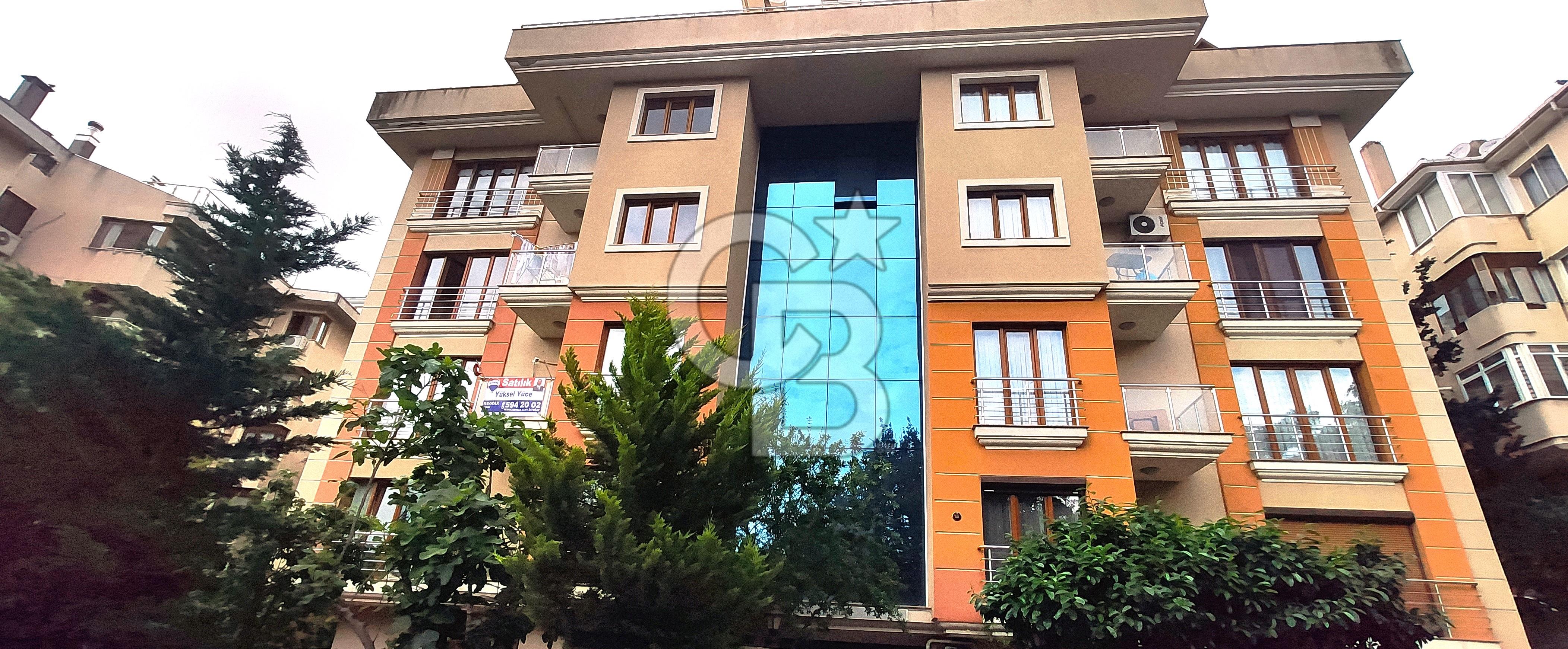 ACIBADEM GENİŞ GÜNEŞ ALAN KORU MANZARALI BENZERSİZ LÜKS 3+1 DAİRE FIRSATI