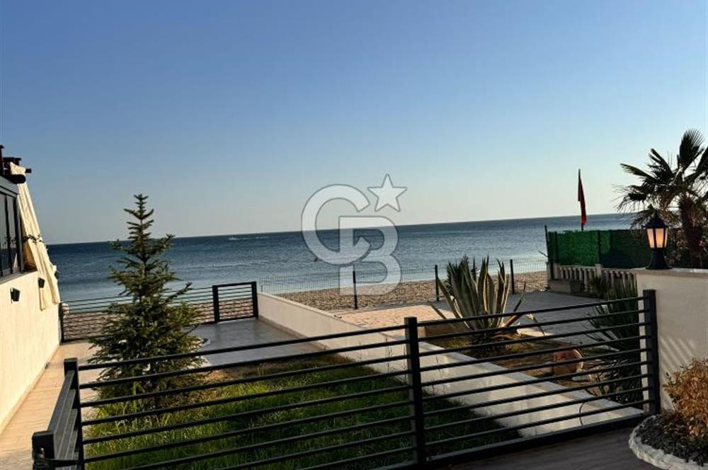 Kumburgaz celaliyede denize sıfır satılık villa