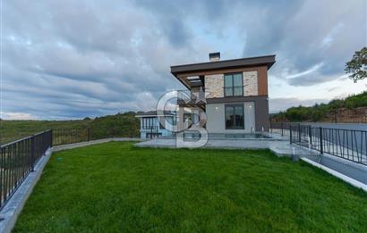 Şile Karacaköy'de Full Deniz manzaralı Müstakil Villa