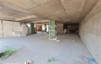 Ümraniye Tatlısu Mahallesinde 420  M2 Net Bacalı Satılık Dükkan