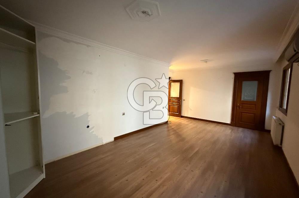 Şirinyer Hipodrom karşısı 170 M2 Merkezi Lokasyonda Fırsat Daire