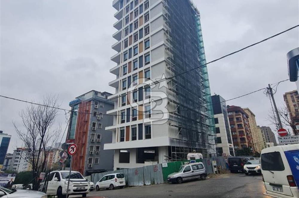 Ümraniye Tatlısu Mahallesinde 420  M2 Net Bacalı Satılık Dükkan