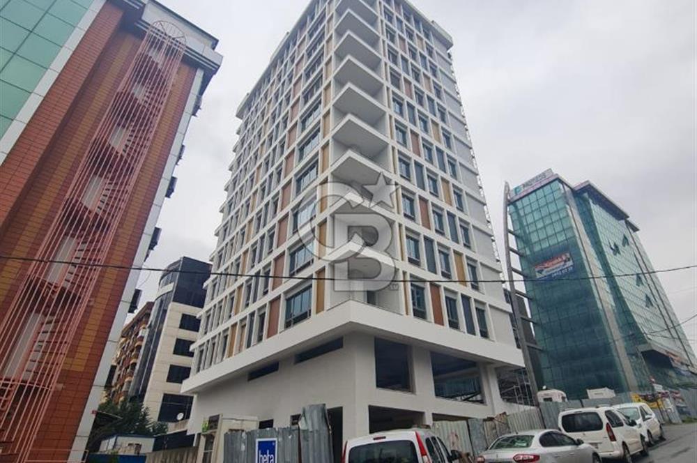 Ümraniye Tatlısu Mahallesinde 420  M2 Net Bacalı Satılık Dükkan
