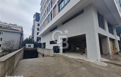 Ümraniye Tatlısu Mahallesinde 420  M2 Net Bacalı Satılık Dükkan