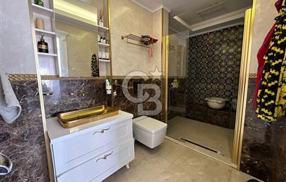 BAHÇEŞEHİR GÖLET MANZARALI ACİL SATILIK VİLLA