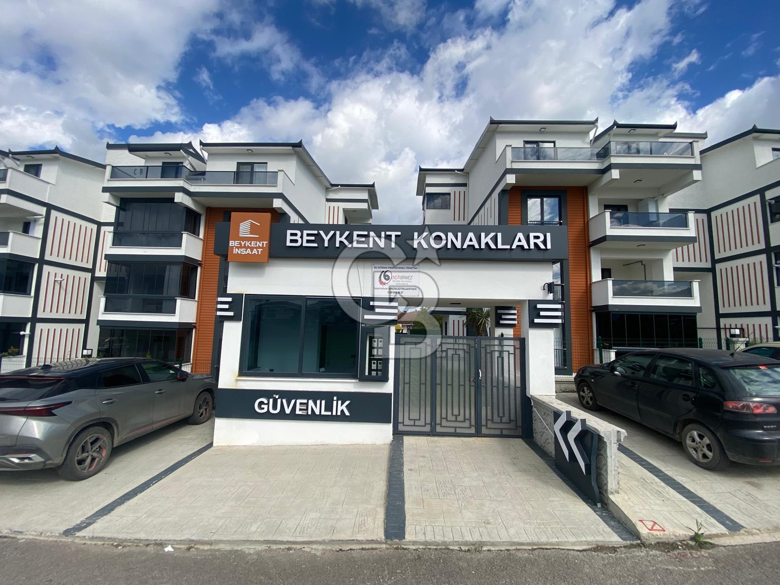 KARTEPE FSM'DE SİTE İÇİ E.BANYOLU GENİŞ 3+1 SATILIK DAİRE