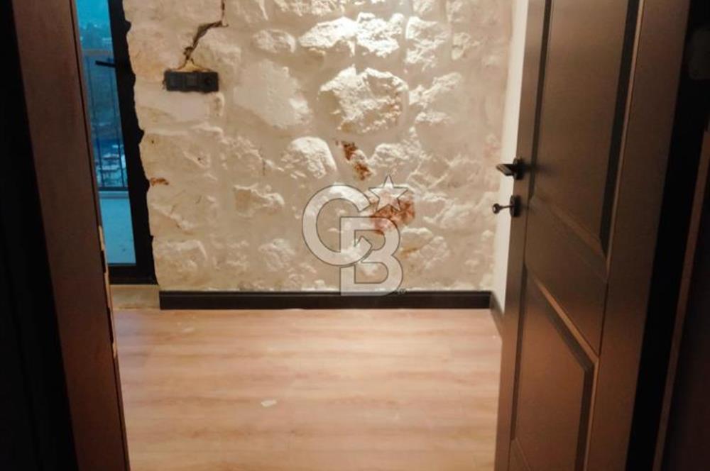 Antalya Adrasan'da Satılık 480 M² 4+3 Lüks Taş Villa