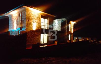 Antalya Adrasan'da Satılık 480 M² 4+3 Lüks Taş Villa