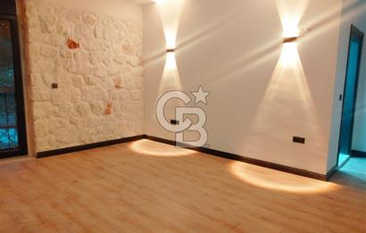Antalya Adrasan'da Satılık 480 M² 4+3 Lüks Taş Villa