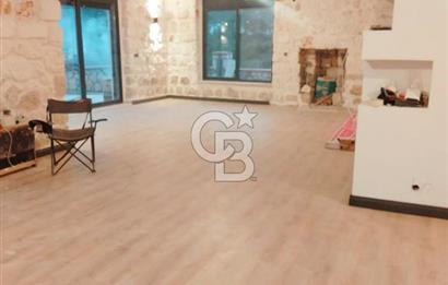 Antalya Adrasan'da Satılık 480 M² 4+3 Lüks Taş Villa