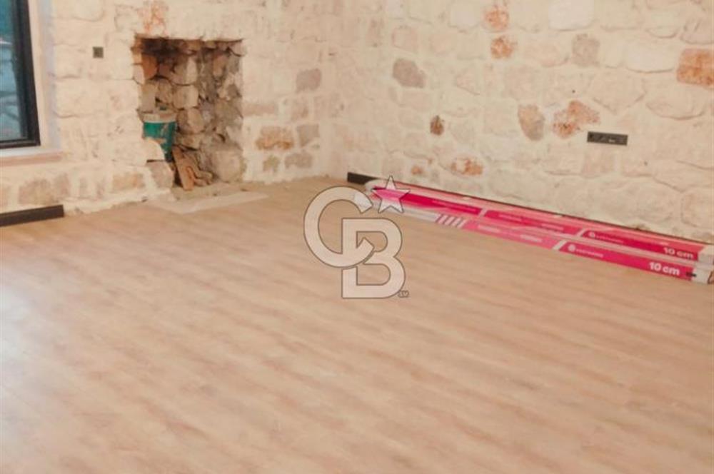 Antalya Adrasan'da Satılık 480 M² 4+3 Lüks Taş Villa