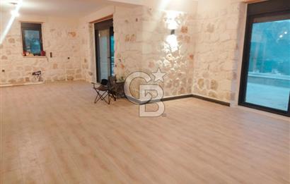 Antalya Adrasan'da Satılık 480 M² 4+3 Lüks Taş Villa