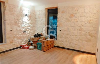 Antalya Adrasan'da Satılık 480 M² 4+3 Lüks Taş Villa
