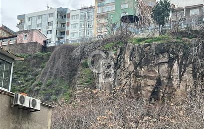 Asansör Yakını Mithatpaşa Cadde Üzeri Tadilatlı Bakımlı Daire