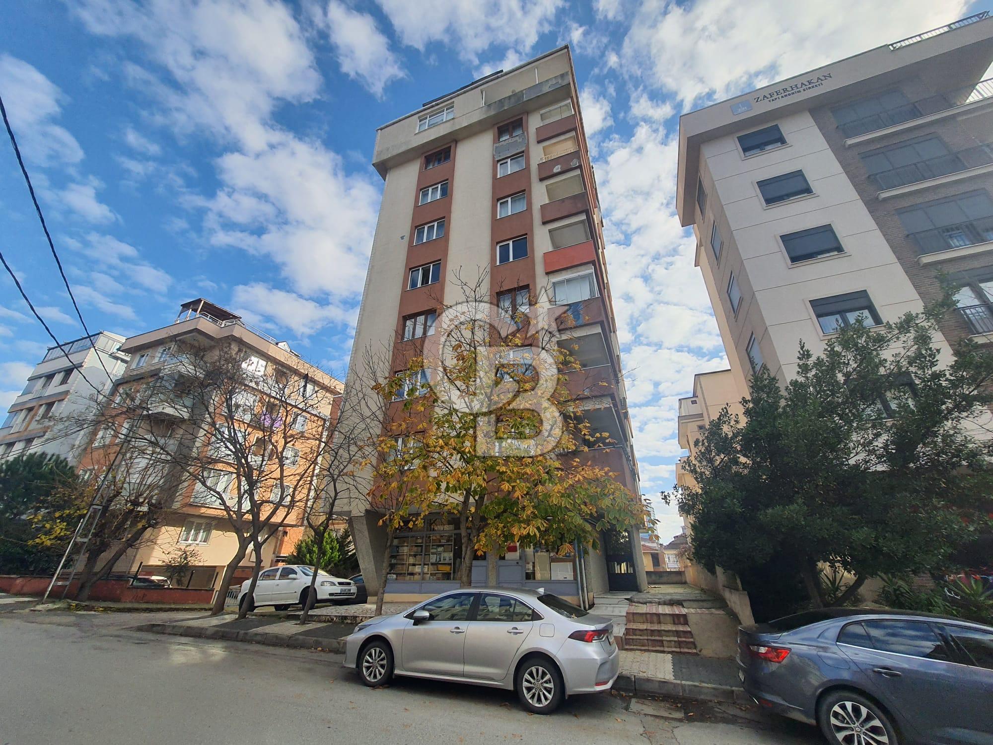 CEVİZLİ MAH. RAKİPSİZ M2 KATTA TEK DENİZ MANZARALI DUBLEKS