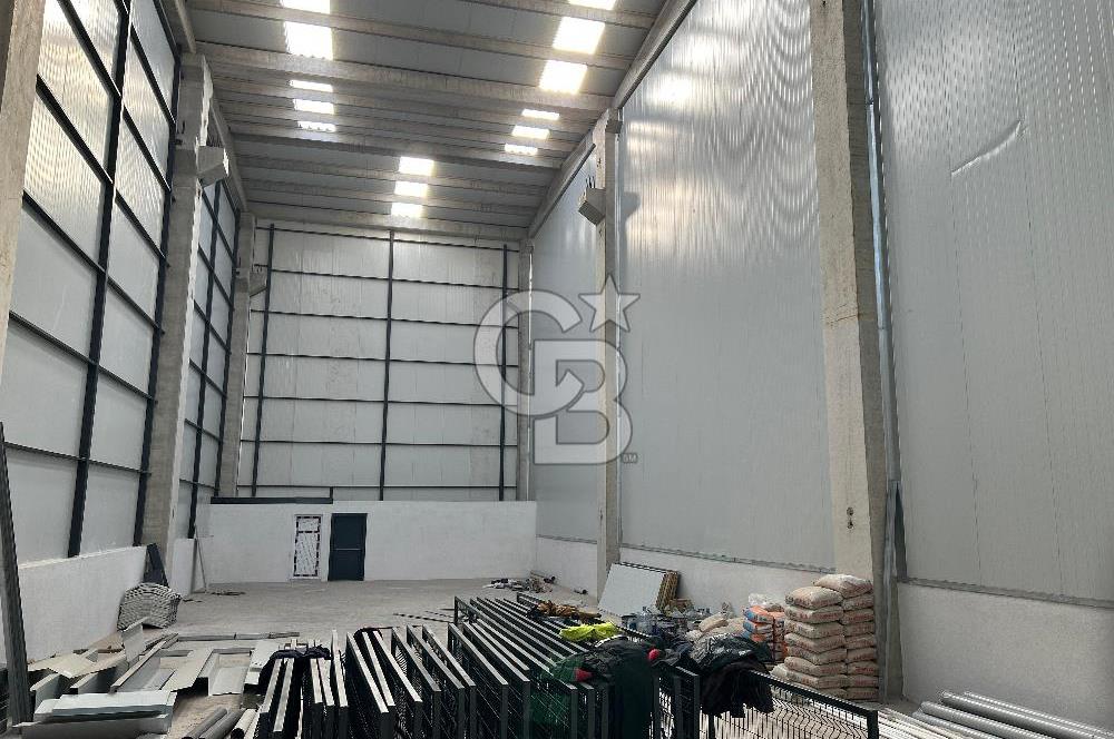 YALOVA ALTINOVA TERSANELER BÖLGESİNDE SATILIK HANGAR İŞYERLERİ!