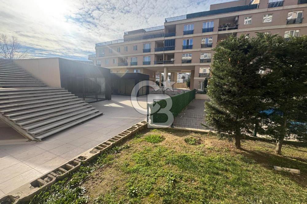 Pendik Yayalar Selective Port Sitesinde Satılık 1+1 daire