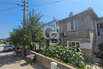 AYVACIK FATİH MAHALLESİNDE BAHÇELİ SATILIK 3+1 DAİRE