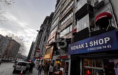 Cumhuriyet Caddesi Üzerinde Tabela Değeri Olan 1.kat Ofis Katı 
