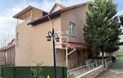 CB AKADEMİ İZMİT KURUÇEŞME VİLLALARI SATILIK 4+2 YAPILI VİLLA