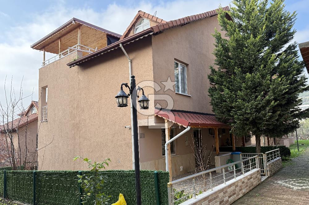 CB AKADEMİ İZMİT KURUÇEŞME VİLLALARI SATILIK 4+2 YAPILI VİLLA