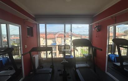 Seferihisar Camikebir Mahallesinde Lüks 7+2 Çatı Dubleksi
