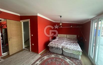 Seferihisar Camikebir Mahallesinde Lüks 7+2 Çatı Dubleksi