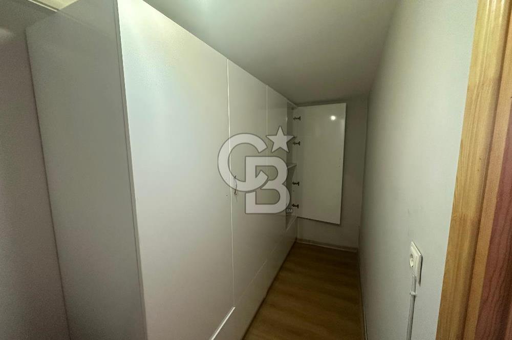Seferihisar Camikebir Mahallesinde Lüks 7+2 Çatı Dubleksi