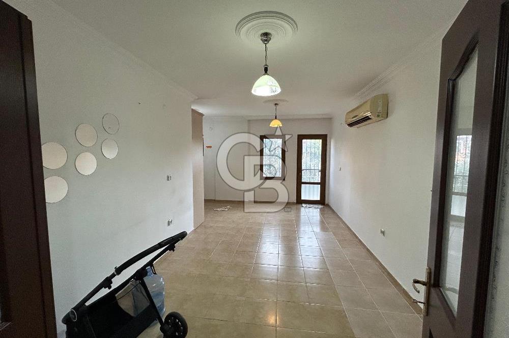 MERKEZDE GİRİŞ KAT GENİŞ 1+1 DAİRE 