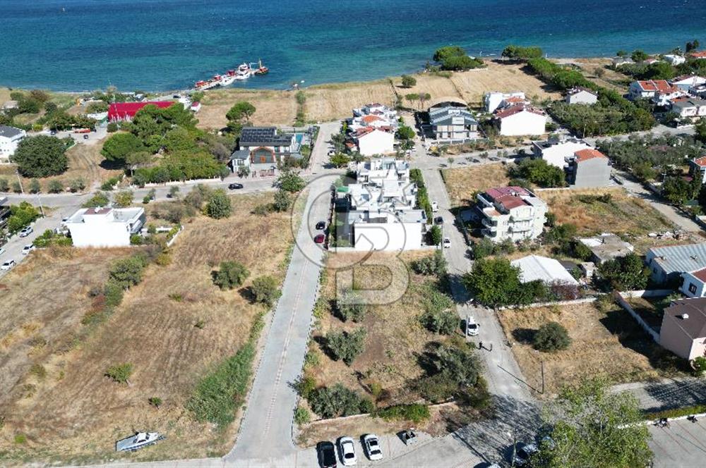 ÇANAKKALE KEPEZ SAHİLDE 304 M² SATILIK VİLLA ARSASI