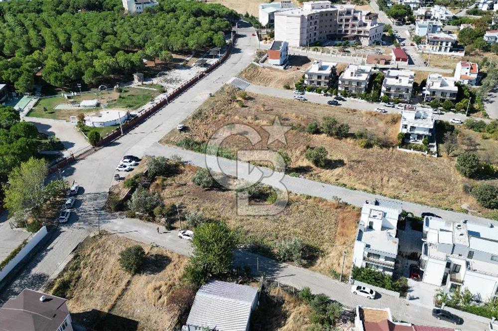 ÇANAKKALE KEPEZ SAHİLDE 304 M² SATILIK VİLLA ARSASI