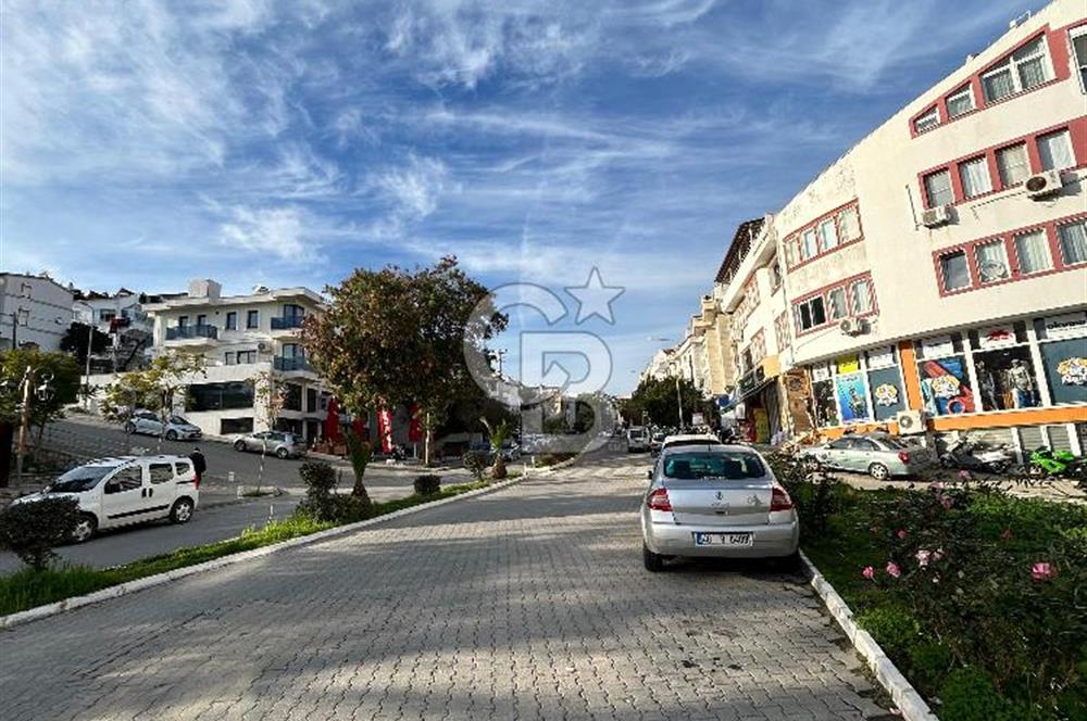 GİRİŞ  CADDE ÜZERİNDE FIRSAT SATILIK HER İŞE UYGUN DÜKKAN