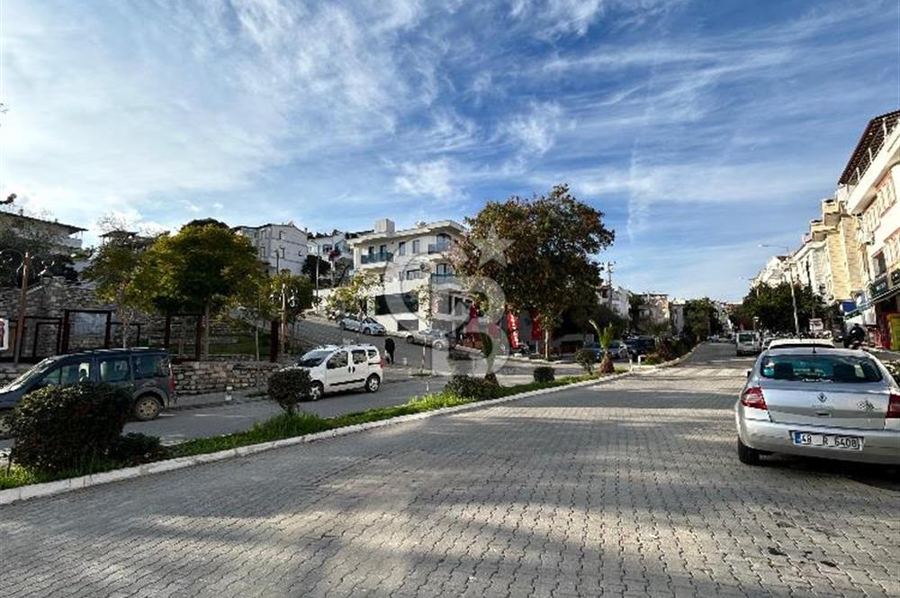 GİRİŞ  CADDE ÜZERİNDE FIRSAT SATILIK HER İŞE UYGUN DÜKKAN