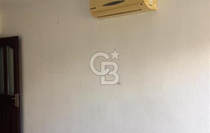 MERKEZDE GİRİŞ KAT GENİŞ 1+1 DAİRE 