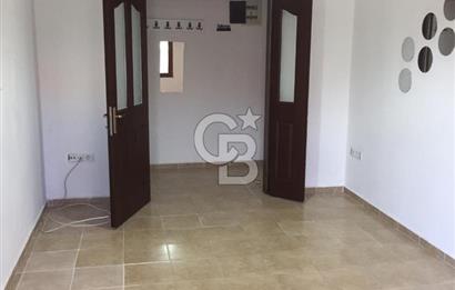 MERKEZDE GİRİŞ KAT GENİŞ 1+1 DAİRE 