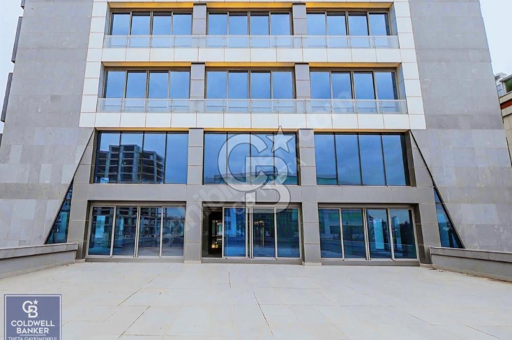 ÜMRANİYE PLAZALAR BÖLGESİNDE KOMPLE KİRALIK PLAZA