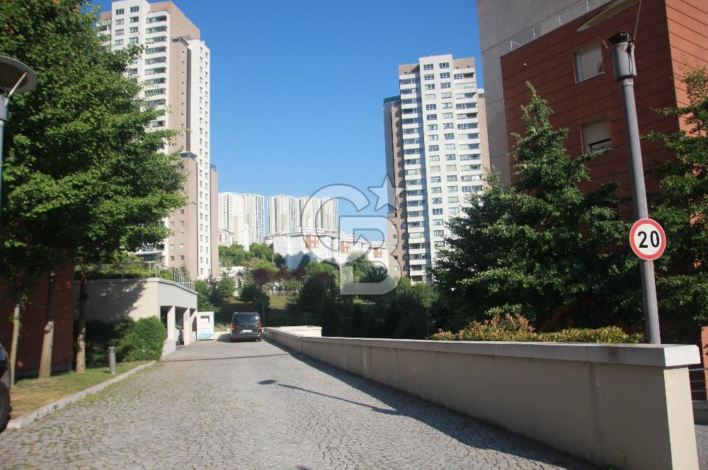 Bahçeşehir Mesa Nurol Erguvanlıbahçe Sitesi 4+1 Kiralık Daire