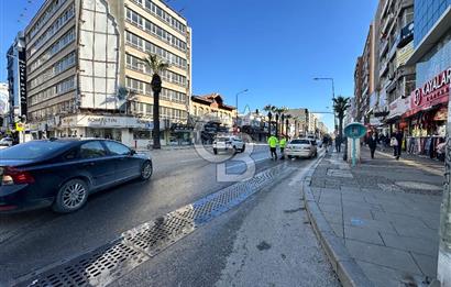 Kiralık 375 m2 Dükkan Fevzipaşa Bulvarında Çankaya Metro çıkışında