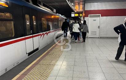 Kiralık 375 m2 Dükkan Fevzipaşa Bulvarında Çankaya Metro çıkışında