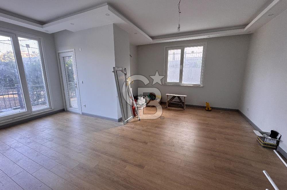 Çekmeköy Taşdelen Unikal Rezidans’ta 2+1 Giriş Kat 95m² Teraslı Satılık Daire