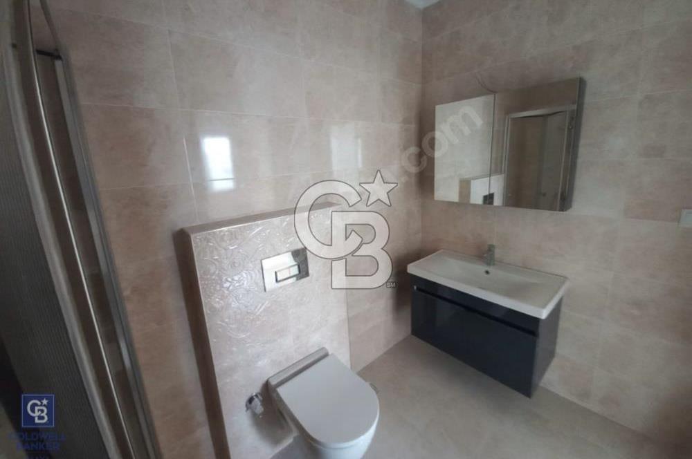 SUADİYE SAHİLDE KISMİ DENİZ MANZARALI 3+1 NET 82 m2 DAİRE
