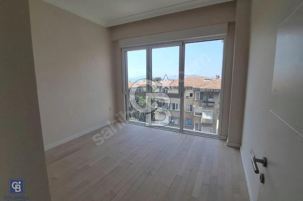 SUADİYE SAHİLDE KISMİ DENİZ MANZARALI 3+1 NET 82 m2 DAİRE