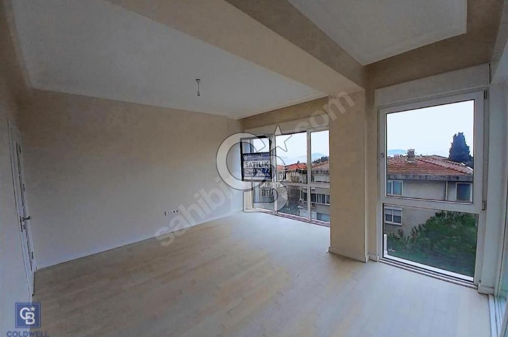 SUADİYE SAHİLDE KISMİ DENİZ MANZARALI 3+1 NET 82 m2 DAİRE