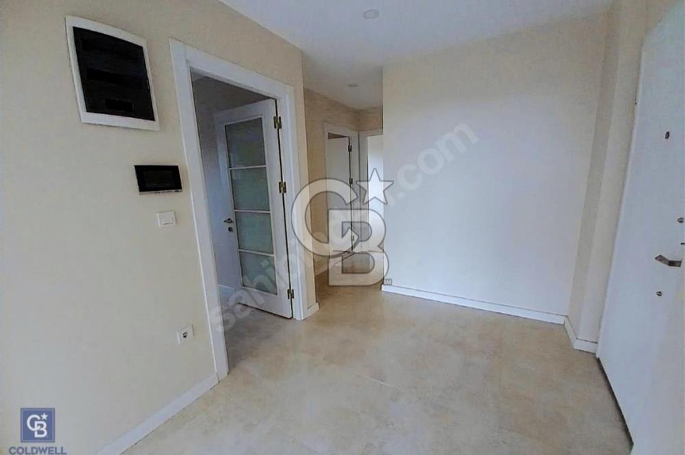 SUADİYE SAHİLDE KISMİ DENİZ MANZARALI 3+1 NET 82 m2 DAİRE