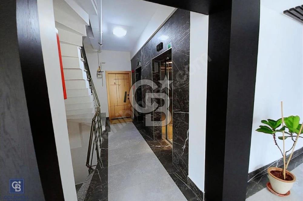SUADİYE SAHİLDE KISMİ DENİZ MANZARALI 3+1 NET 82 m2 DAİRE