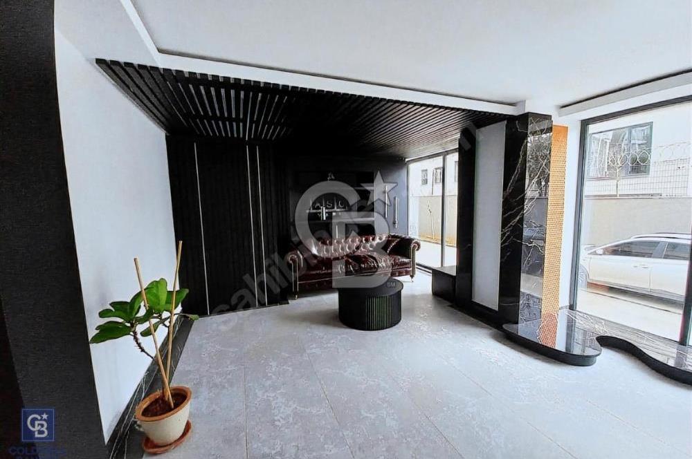 SUADİYE SAHİLDE KISMİ DENİZ MANZARALI 3+1 NET 82 m2 DAİRE
