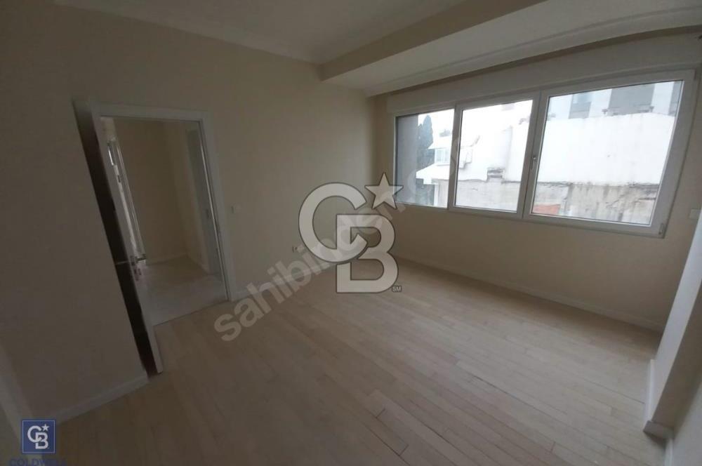 SUADİYE SAHİLDE KISMİ DENİZ MANZARALI 3+1 NET 82 m2 DAİRE